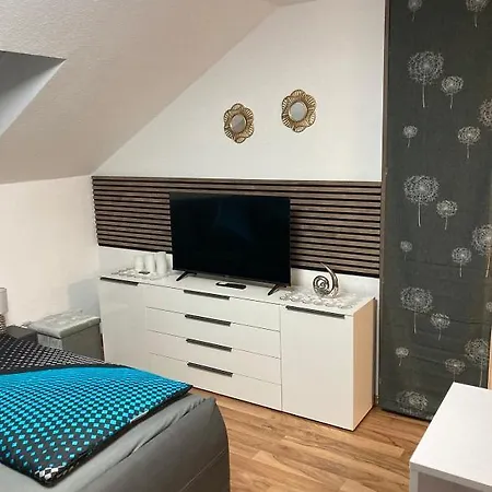 Apartment Home- Alt-winzerla *