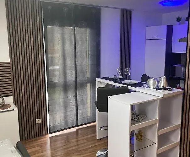 Home- Alt-winzerla * Jena