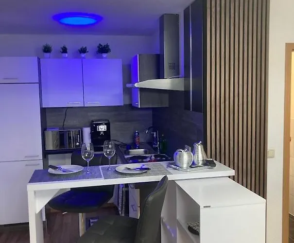 Home- Alt-winzerla Apartment Jena